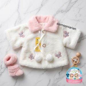 شنل کلاه دار سایز نوزادی تا ۳ سال رنگ سفید
